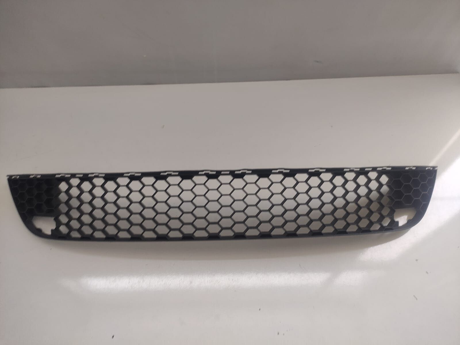 ORJİNAL SKODA ÖN IZGARA 5J0853677C SKODA FABIA 2009-2015, ROOMSTER 2011-2015