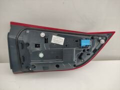 ORJİNAL BMW STOP LAMBASI BAGAJ KAPAĞI SAĞ 7470888 BMW F15 2013-2018