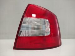 ORJİNAL SKODA STOP LAMBASI SAĞ ARKA LEDLİ 1Z5945112 SKODA OCTAVIA 2009-2013