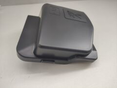 ORJİNAL RENAULT RÖLE SİGORTA ÜST KAPAĞI 243825499R RENAULT CLİO IV, RENAULT CAPTUR, DACIA LODGY