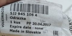 ORJİNAL SKODA TAMPON REFLEKTÖRÜ SAĞ 5JJ945106A SKODA RAPID 2013-2022