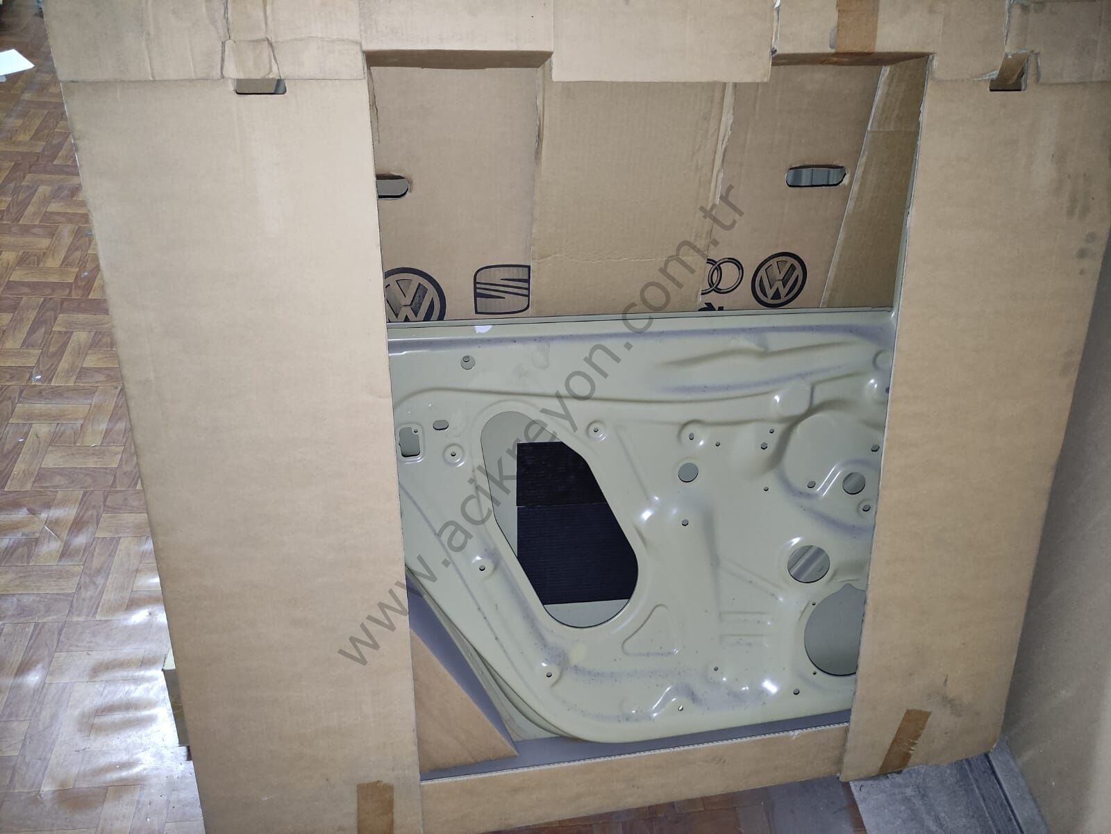 SKODA SERVİS ORJİNALİ KAPI ARKA SOL 5J6833051 SKODA FABIA 2007-2015